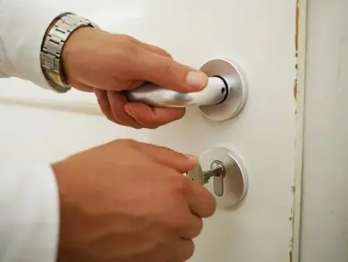 Broken-Key-Extraction--in-Bebe-Texas-broken-key-extraction-bebe-texas.jpg-image
